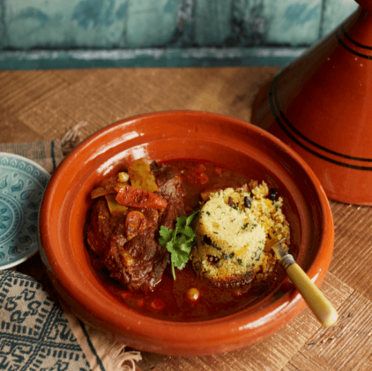 Cover Image for Raymond & Clive Talk Tagine…