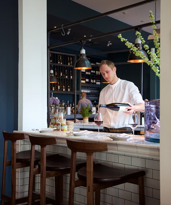 Cover Image for RB helps celebrate makeover in Portsmouth