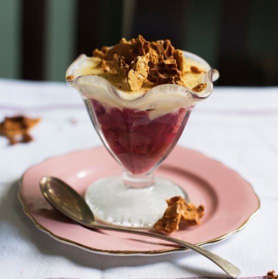 Cover Image for Try our Rhubarb & Custard Recipe