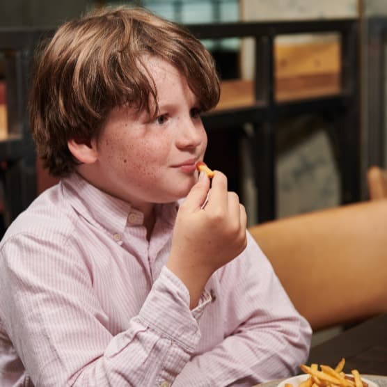 Cover Image for Kids Eat Free!